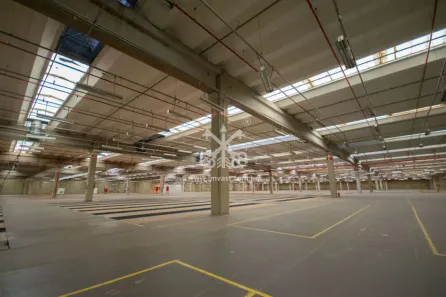 Galpão/Depósito/Armazém para alugar, 40972m² no Tamboré, Barueri