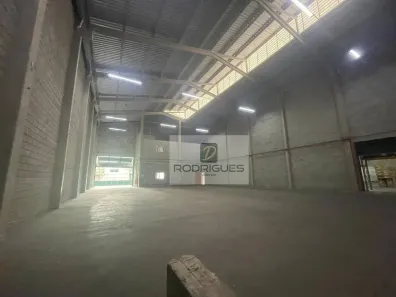 Galpão/Depósito/Armazém para alugar, 1000m² no Taboão, São Bernardo do Campo