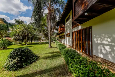 Casa de Condomínio com 2 Quartos à venda, 166m² no Salvaterra, Juiz de Fora