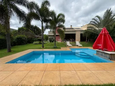 Casa de Condomínio com 3 Quartos à venda, 270m² no Esperança, Londrina