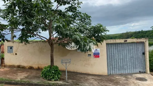 Casa com 2 Quartos à venda, 80m² no Jardim Nova Esperança, Londrina