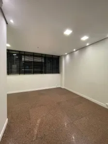 Sala Comercial para alugar, 42m² no Dezoito do Forte Empresarial/Alphaville., Barueri
