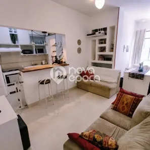 Apartamento com 2 Quartos à venda, 66m² no Copacabana, Rio de Janeiro