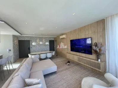 Apartamento com 3 Quartos à venda, 130m² no Centro, Balneário Camboriú