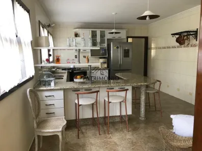 Fazenda/Sítio com 3 Quartos à venda, 196m² no Residencial Santa Helena - Gleba I, Santana de Parnaíba