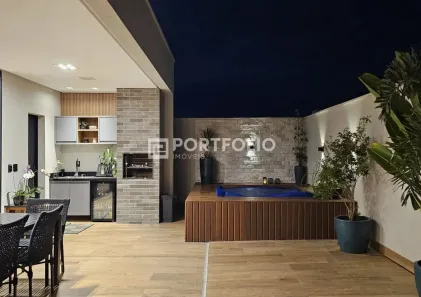 Casa com 3 Quartos à venda, 195m² no Jardins Nápoles, Senador Canedo