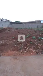 Lote/Terreno à venda, 320m² no Lagoinha, Uberlândia