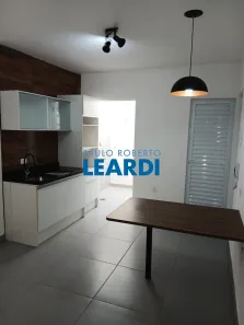 Apartamento com 1 Quarto para alugar, 20m² no Vila Assunção, Santo André