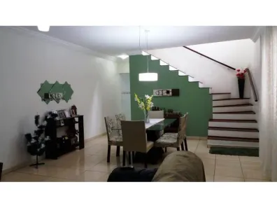 Casa com 3 Quartos à venda, 114m² no Jardim D'Abril, Osasco
