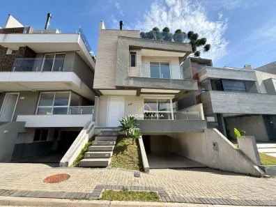 Casa de Condomínio com 3 Quartos à venda, 212m² no Santa Cândida, Curitiba