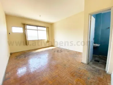 Sala Comercial à venda, 30m² no Penha Circular, Rio de Janeiro