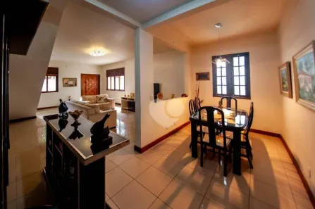 Casa de Condomínio com 5 Quartos à venda, 284m² no Grajaú, Rio de Janeiro