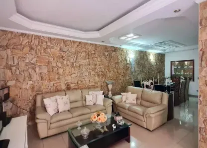 Casa com 3 Quartos à venda, 350m² no Vila Carrão, São Paulo