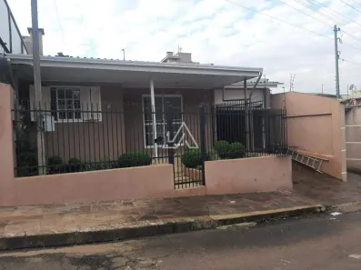 Casa com 3 Quartos para alugar, 440m² no Vila Luiza, Passo Fundo