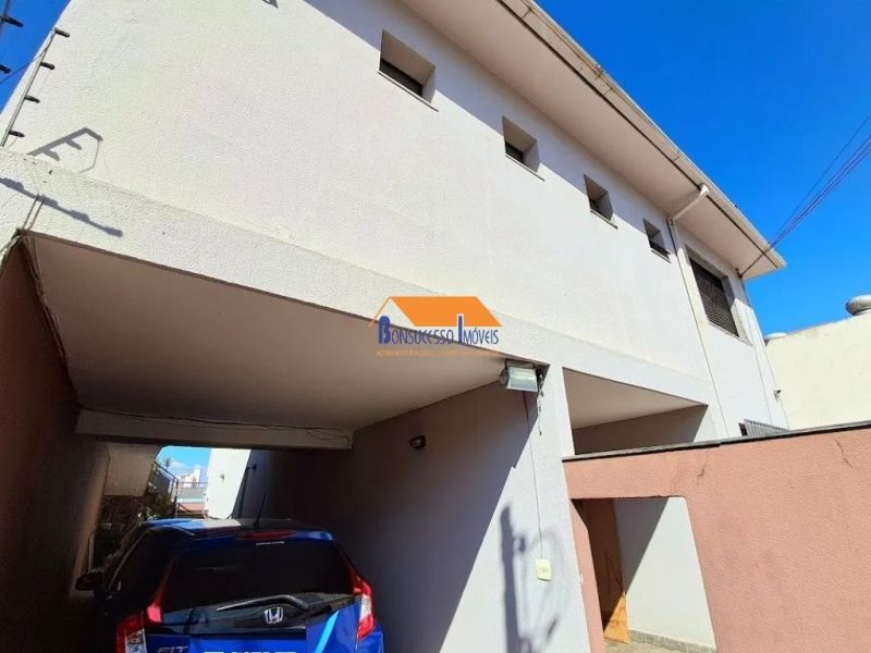 Casa com 3 quartos — Caiçaras, Belo Horizonte