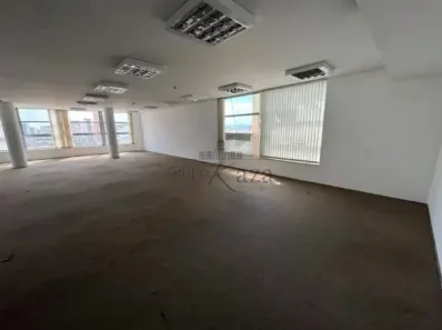 Ponto Comercial com 3 Quartos à venda, 256m² no Centro, São Paulo