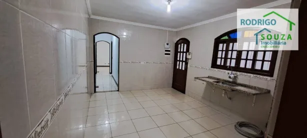 Casa com 2 Quartos à venda, 200m² no Jardim das Belezas, Carapicuíba