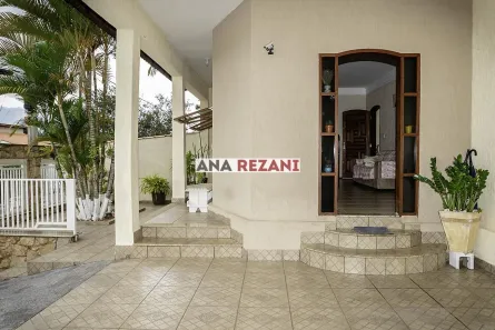 Casa com 5 Quartos à venda, 216m² no Jardim Oreana, Boituva