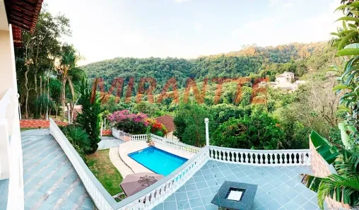Casa de Condomínio com 4 Quartos para alugar, 494m² no Caraguatá, Mairiporã