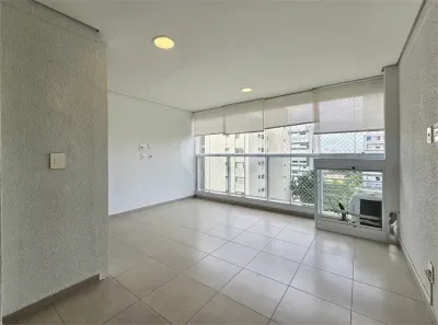 Apartamento com 2 Quartos para venda ou aluguel, 70m² no Campo Belo, São Paulo