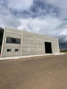 Prédio Comercial para alugar, 660m² no Jardim das Hortências, Caxias do Sul