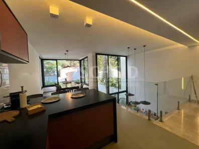 Sobrado com 4 Quartos à venda, 262m² no Chácara Monte Alegre, São Paulo