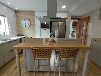 Casa de Condomínio com 3 Quartos à venda, 243m² no Jardim Europa, Valinhos