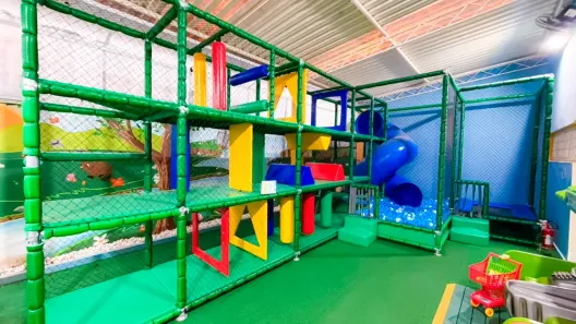 Imóvel Comercial com 15 Quartos à venda, 341m² no Vila Betânia, São José dos Campos