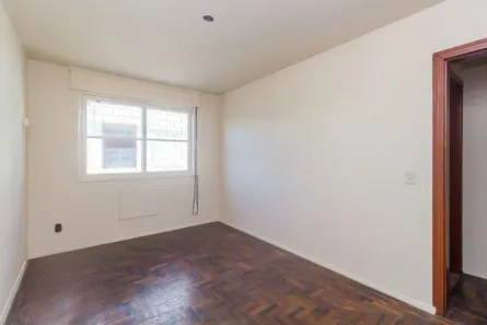 Apartamento com 3 Quartos à venda, 70m² no Camaquã, Porto Alegre