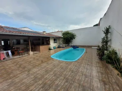 Casa com 3 Quartos para alugar, 197m² no Granada, Uberlândia