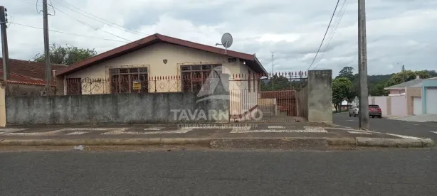 Casa com 4 Quartos à venda, 138m² no Uvaranas, Ponta Grossa