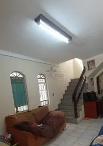 Sobrado com 3 Quartos à venda, 155m² no Vila Tesouro, São José dos Campos