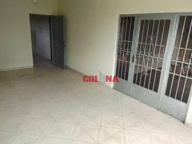 Casa com 2 Quartos para alugar, 200m² no Barbuda, Magé