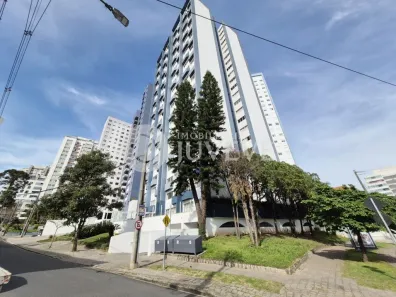Apartamento com 2 Quartos para alugar, 74m² no Cristo Rei, Curitiba