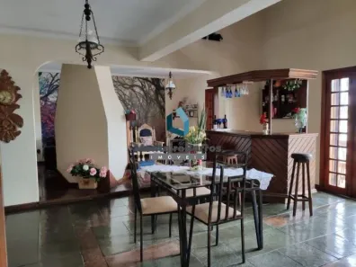 Casa com 4 Quartos à venda, 468m² no Jardim das Paineiras, Campinas