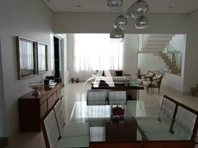 Casa de Condomínio com 4 Quartos para alugar, 410m² no Nova Uberlândia, Uberlândia