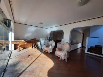 Sobrado com 4 Quartos à venda, 300m² no Jardim das Vertentes, São Paulo