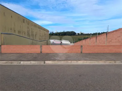 Lote/Terreno à venda, 150m² no Vila Nastri, Itapetininga