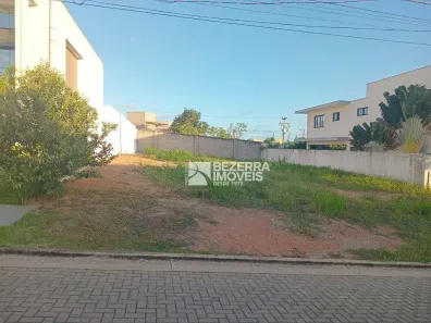 Lote/Terreno à venda, 450m² no Pium (Distrito Litoral), Parnamirim