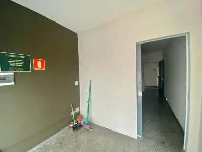 Sala Comercial para alugar, 50m² no Centro, Marília