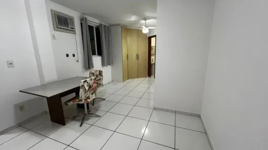 Apartamento com 1 Quarto à venda, 28m² no Bucarein, Joinville