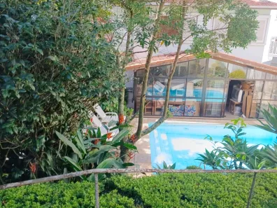 Casa com 3 Quartos à venda, 220m² no Jardim Cascata, Teresópolis