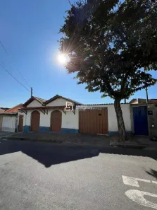 Casa com 4 Quartos para alugar, 130m² no Glória, Belo Horizonte