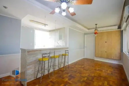 Apartamento com 4 Quartos para alugar, 100m² no Partenon, Porto Alegre