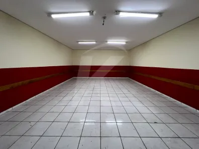 Galpão/Depósito/Armazém à venda, 550m² no Vila Dom Pedro II, São Paulo