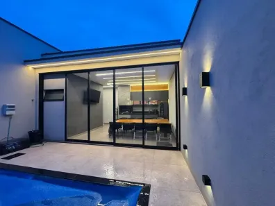 Casa com 3 Quartos à venda, 215m² no Granada, Uberlândia