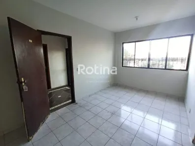 Apartamento com 3 Quartos à venda, 64m² no Presidente Roosevelt, Uberlândia