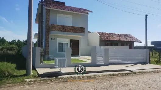 Casa com 3 Quartos à venda, 136m² no Balneário Rosa do Mar, Passo de Torres