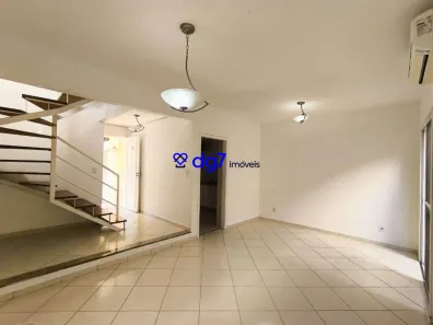 Sobrado com 3 Quartos à venda, 140m² no Jardim Rebelato, Cotia