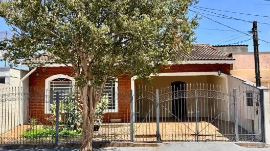 Casa com 3 Quartos à venda, 142m² no Vila Liberdade, Jundiaí